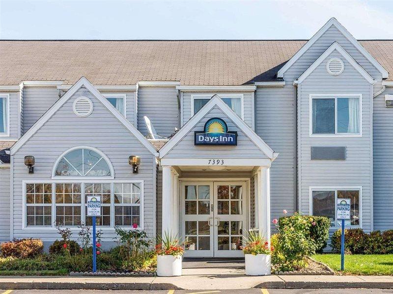 Hotel Baymont By Wyndham Boardman Esterno foto