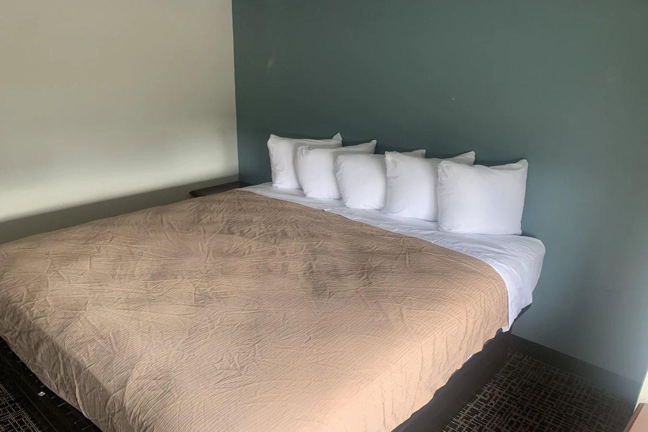 Hotel Baymont By Wyndham Boardman Esterno foto