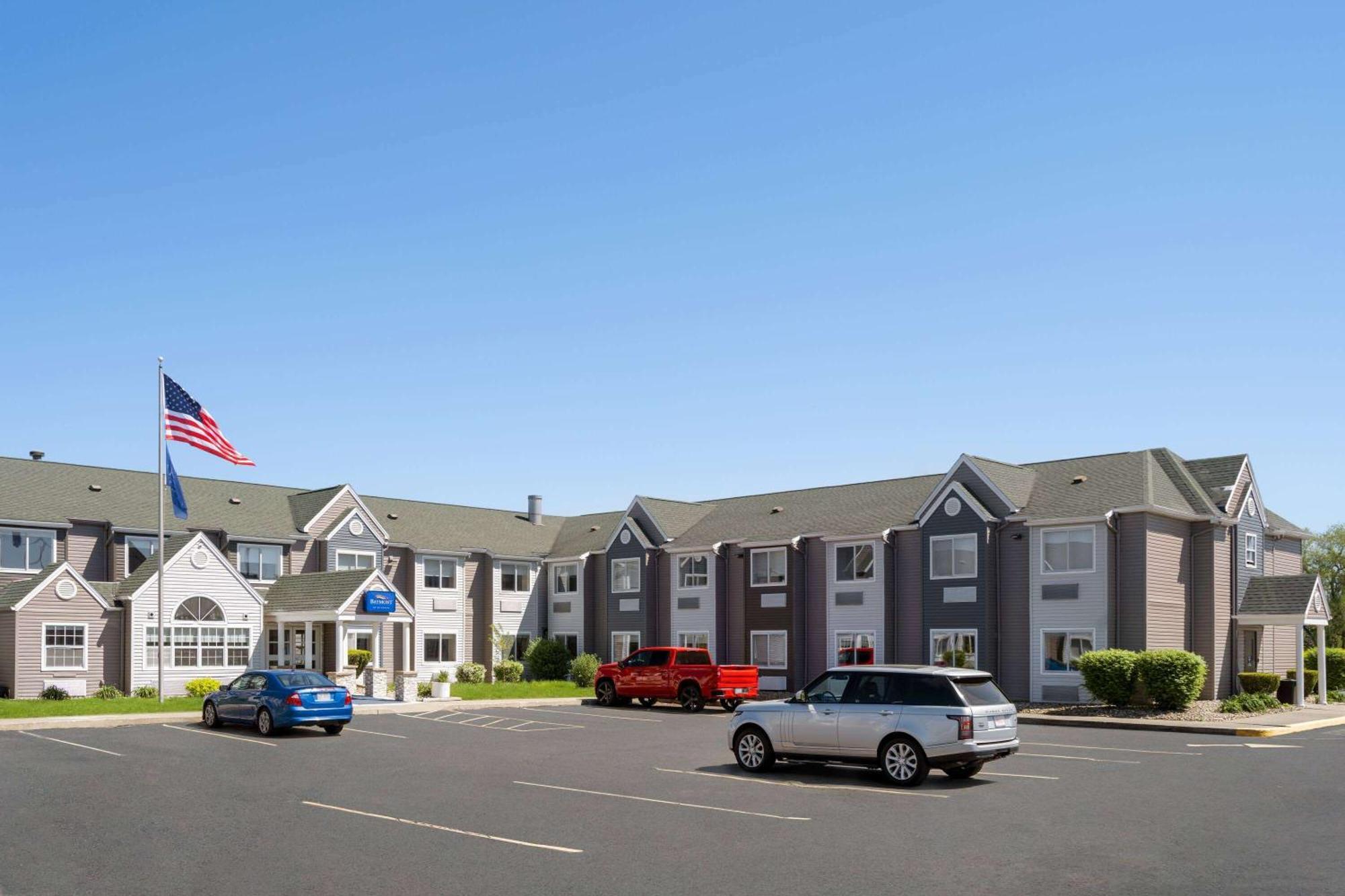 Hotel Baymont By Wyndham Boardman Esterno foto